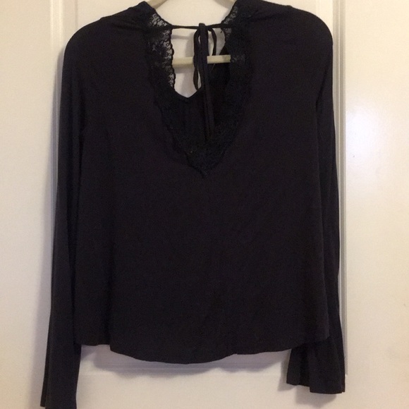 chloe & katie Tops - Nordstrom indigo bell sleeve lace back top🌟 chloe & katie Tops - Nordstrom indigo bell sleeve lace back top🌟